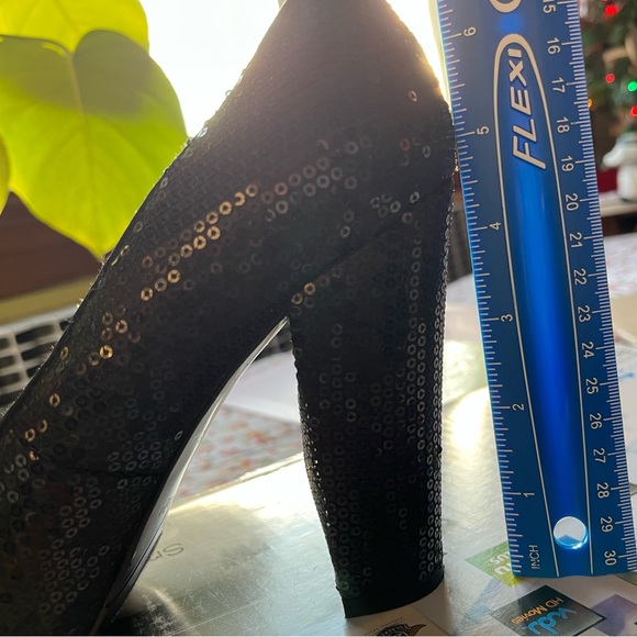 🍄Nine West sequined chunky black heels - Picture 8 of 8